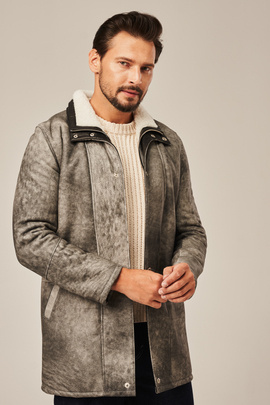 Herren Lammfellmantel in wunderschönen Grautönen